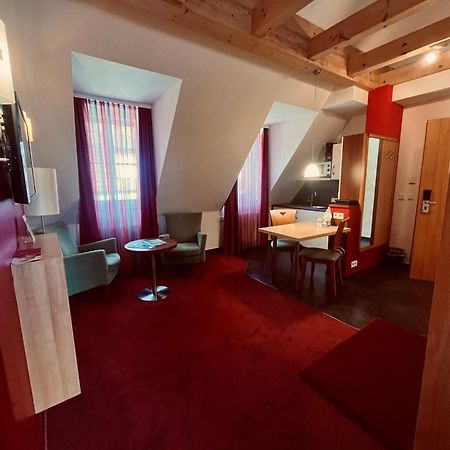 Hotel Weisses Lamm Veitshöchheim Eksteriør bilde