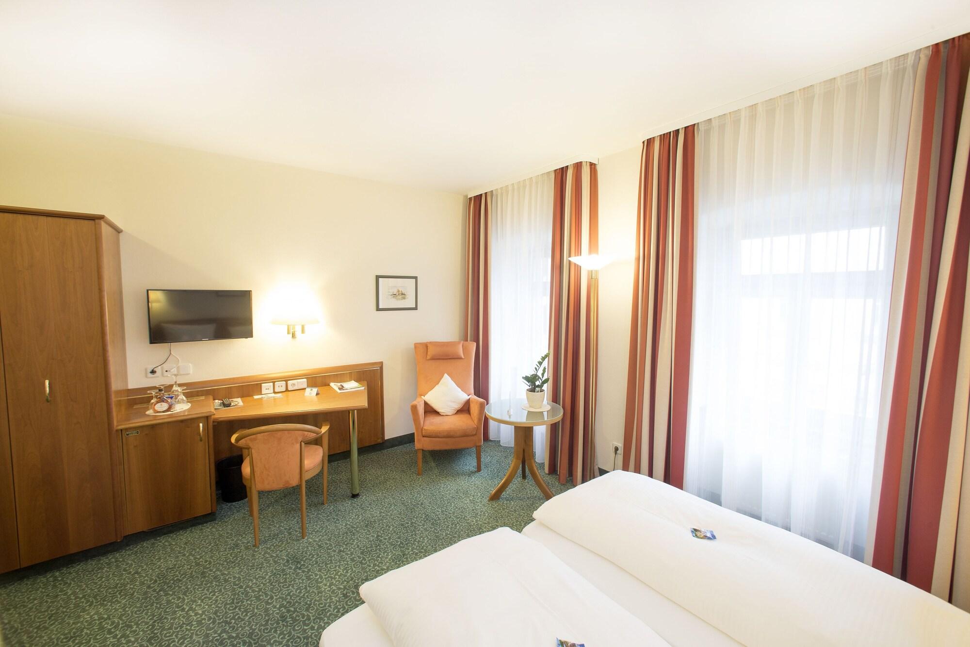 Hotel Weisses Lamm Veitshöchheim Eksteriør bilde
