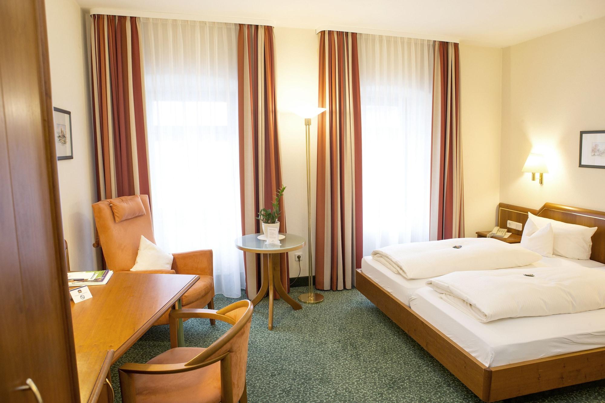 Hotel Weisses Lamm Veitshöchheim Eksteriør bilde