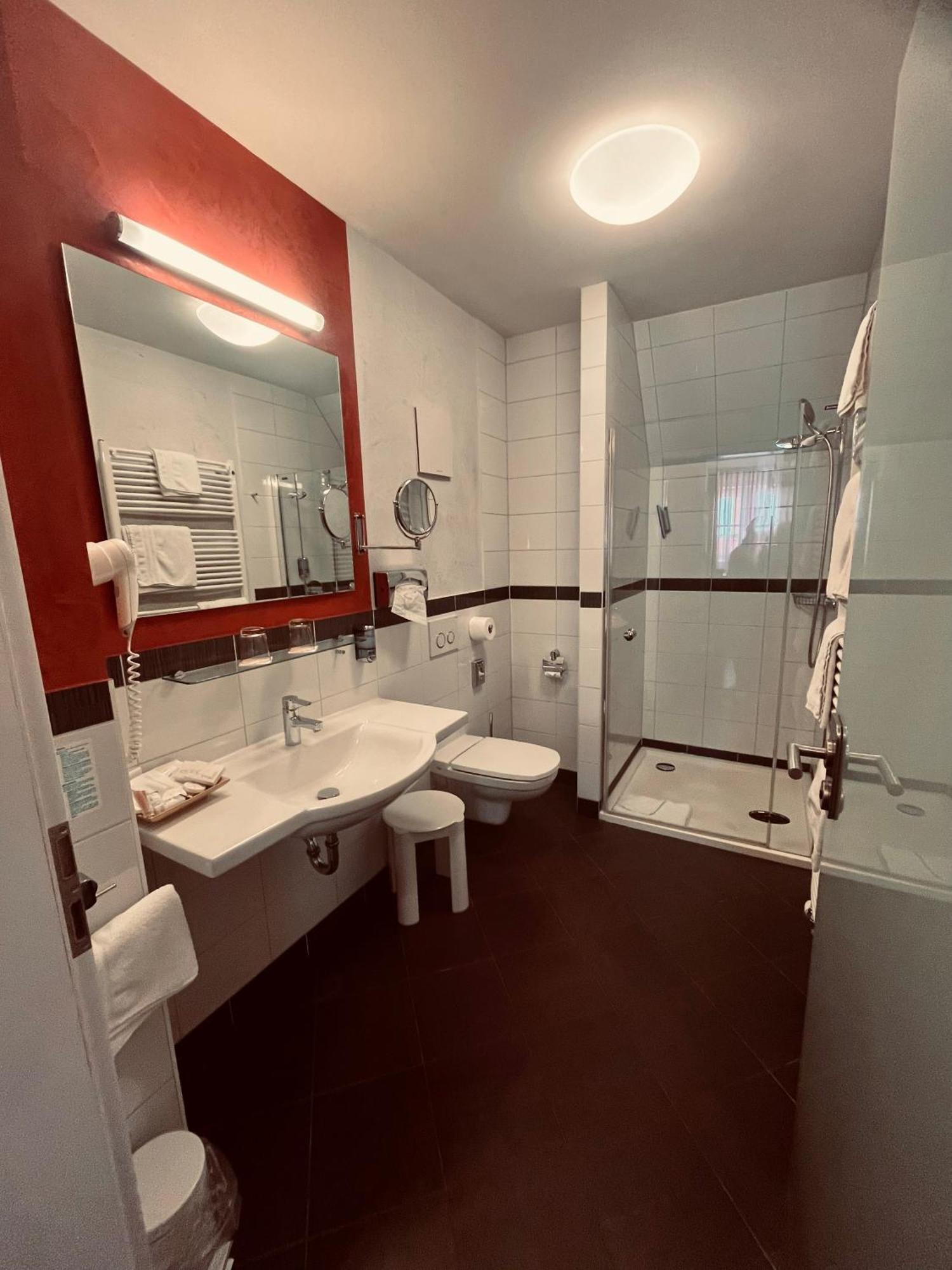 Hotel Weisses Lamm Veitshöchheim Eksteriør bilde