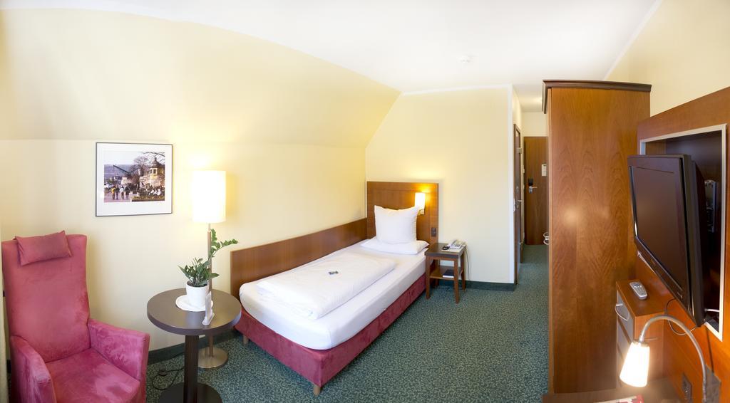 Hotel Weisses Lamm Veitshöchheim Eksteriør bilde