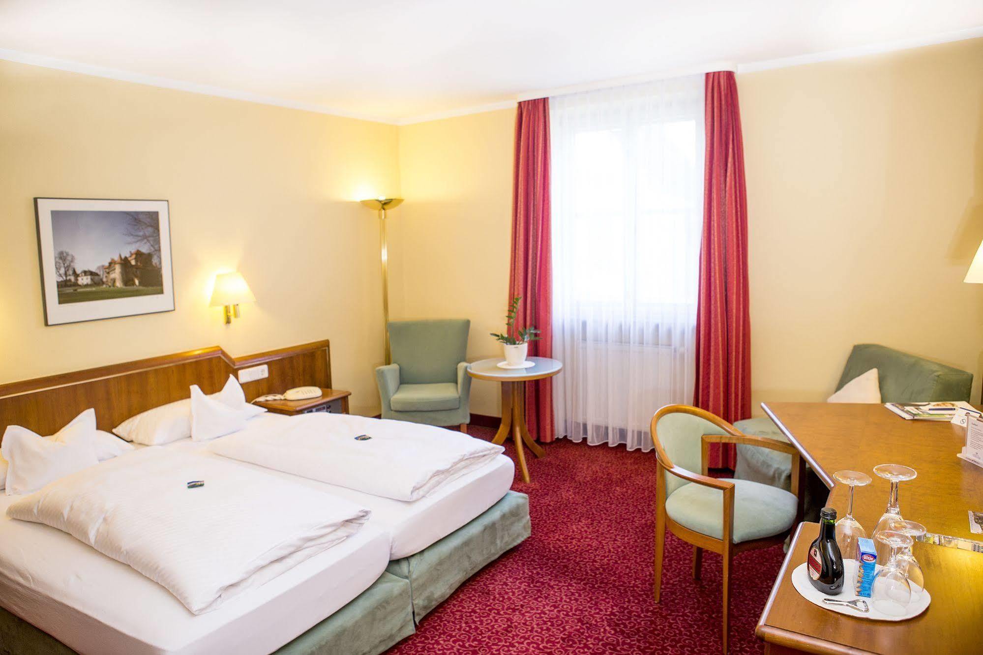 Hotel Weisses Lamm Veitshöchheim Eksteriør bilde
